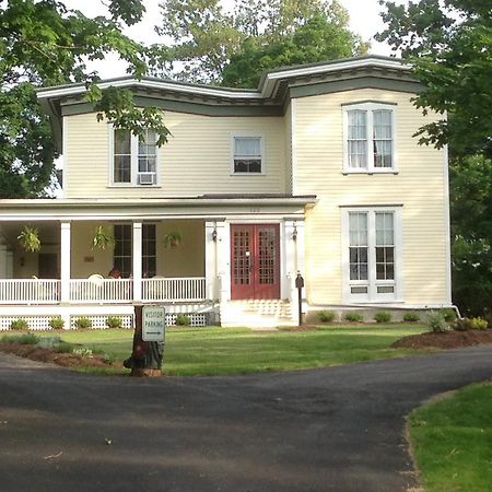 Finger Lakes Bed And Breakfast Penn Yan Exterior photo