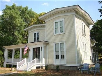 Finger Lakes Bed And Breakfast Penn Yan Exterior photo